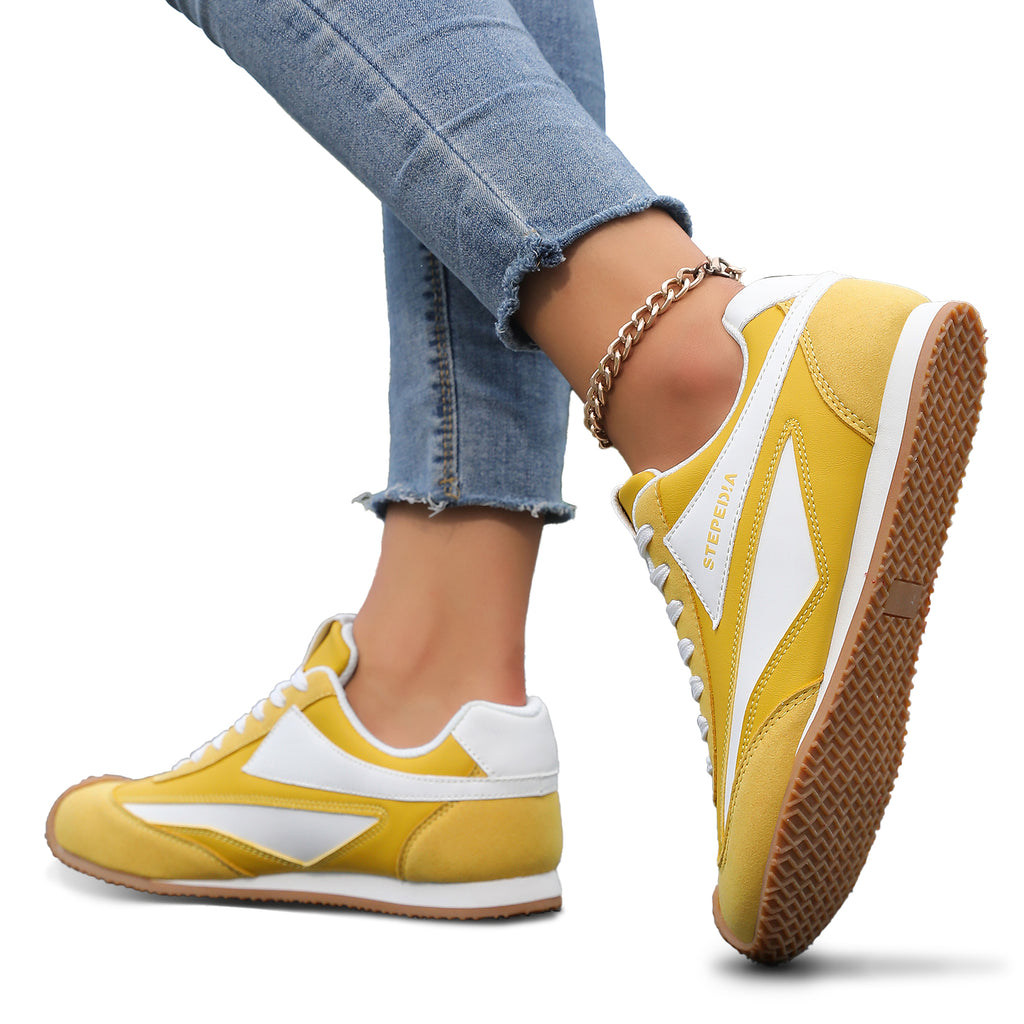 Gexuosn Women Classic Retro Wide Sneakers Casual Tennis Shoe Barefoot Walking Anti Slip Trainers