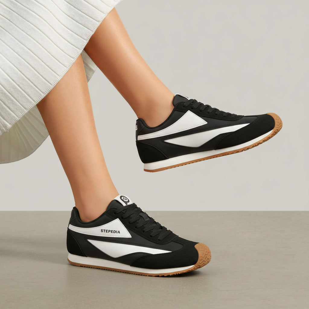 Gexuosn Women Classic Retro Wide Sneakers Casual Tennis Shoe Barefoot Walking Anti Slip Trainers